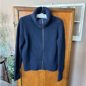 Banana Republic sweater. Size XS.